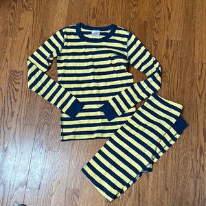 Hanna Andersson pajama set size 14